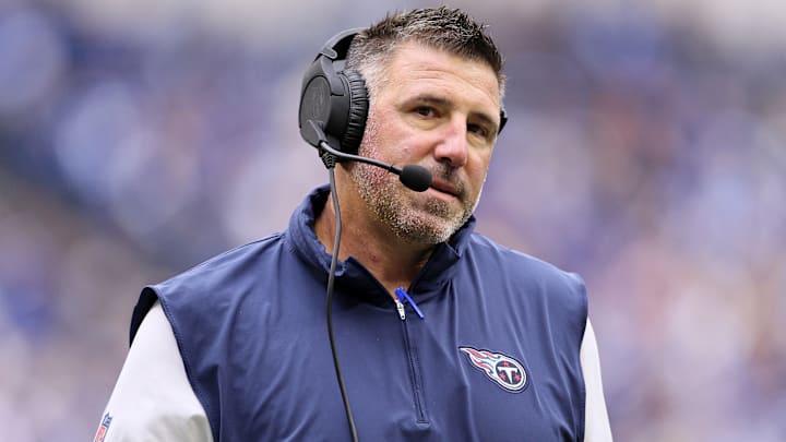 Tennessee Titans v Indianapolis Colts