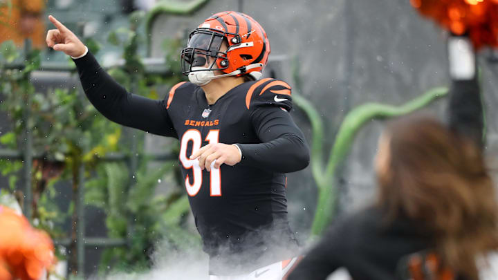 Dec 10, 2023; Cincinnati, Ohio, USA;  Cincinnati Bengals defensive end Trey Hendrickson (91) enters