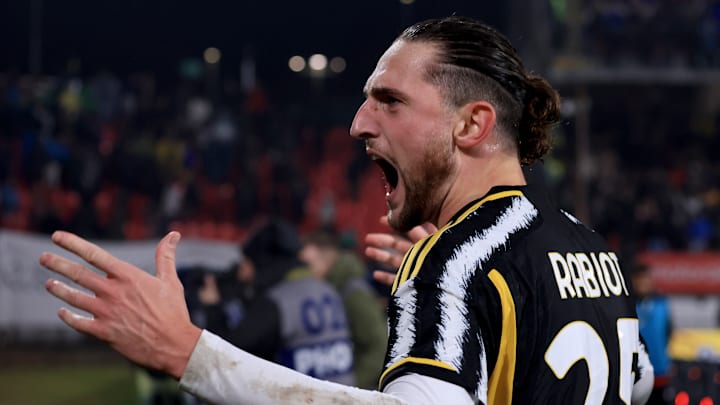 Véronique Rabiot s'est exprimé sur le futur de son fils