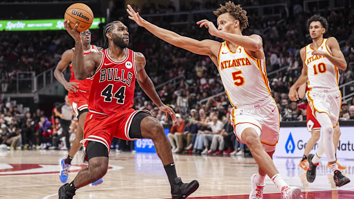 Nov 9, 2024; Atlanta, Georgia, USA; Chicago Bulls forward Patrick Williams (44) drives to the basket