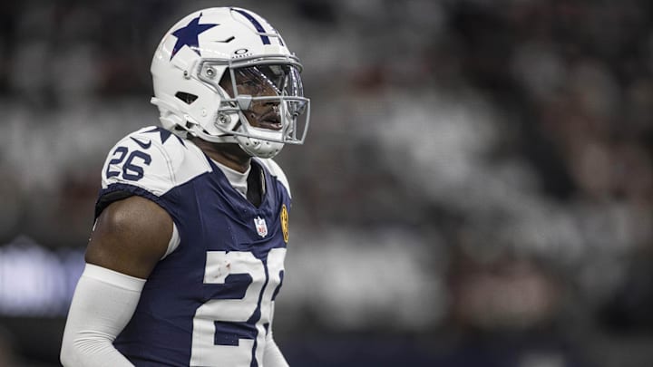Dallas Cowboys cornerback DaRon Bland on the field before the game against the Washington Commanders.