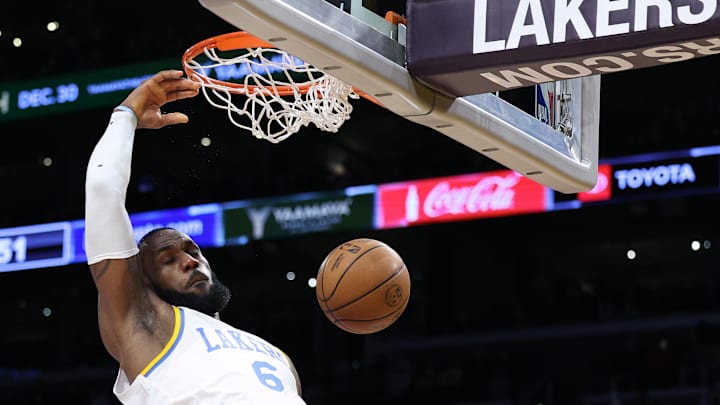 LeBron James sigue siendo una de las estrellas de la NBA