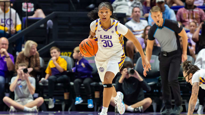 Jada Richard 30, LSU Womens Basketball takes on Texas Arlington. Sunday, Dec. 21, 2025.