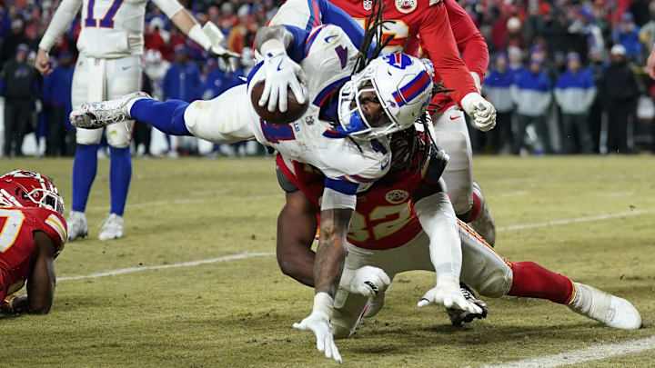 Jan 26, 2025; Kansas City, MO, USA; Buffalo Bills running back James Cook (4). Jan 26, 2025; Kansas City, MO, USA; Buffalo Bills running back James Cook (4).