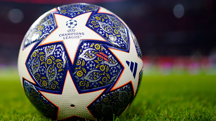 Bayern e Dortmund já estão garantidos na próxima Champions Leageue, enquanto as outras vagas para as competições da UEFA estão em aberto Bayern e Dortmund já estão garantidos na próxima Champions Leageue, enquanto as outras vagas para as competições da UEFA estão em aberto