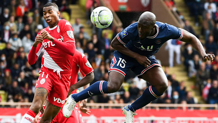 Les têtes dans le football auraient des conséquences sur le cerveau