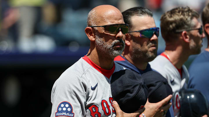¿Se atreverá Boston a despedir a Alex Cora?