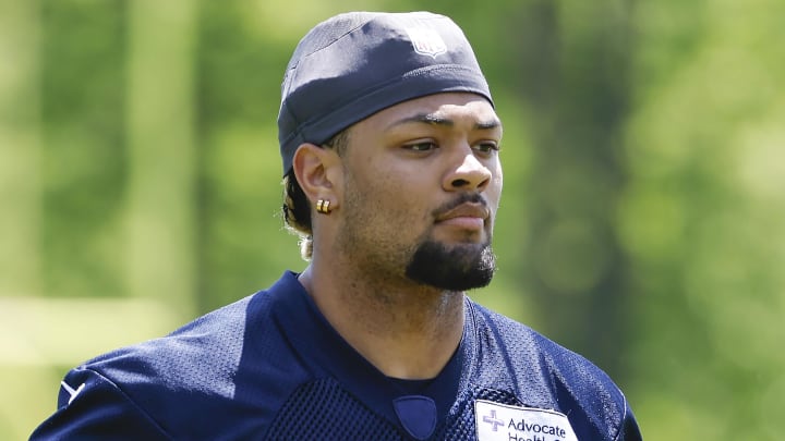 May 23, 2024; Lake Forest, IL, USA; Chicago Bears wide receiver Rome Odunze (15) warms up during organized team activities at Halas Hall Mandatory Credit: Kamil Krzaczynski-USA TODAY Sports