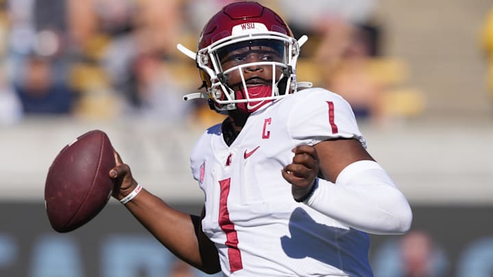 Nov 11, 2023; Berkeley, California, USA; Washington State Cougars quarterback Cameron Ward (1)