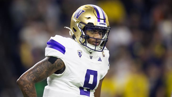 Jan 8, 2024; Houston, TX, USA; Washington Huskies quarterback Michael Penix Jr. (9) against the