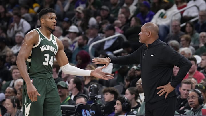 Oct 25, 2024; Milwaukee, Wisconsin, USA; Milwaukee Bucks head coach Doc Rivers takes Milwaukee Bucks forward Giannis Antetokounmpo (34) out of the game in the fourth quarter against the Chicago Bulls at Fiserv Forum. Mandatory Credit: Michael McLoone-Imagn Images Oct 25, 2024; Milwaukee, Wisconsin, USA; Milwaukee Bucks head coach Doc Rivers takes Milwaukee Bucks forward Giannis Antetokounmpo (34) out of the game in the fourth quarter against the Chicago Bulls at Fiserv Forum. Mandatory Credit: Michael McLoone-Imagn Images