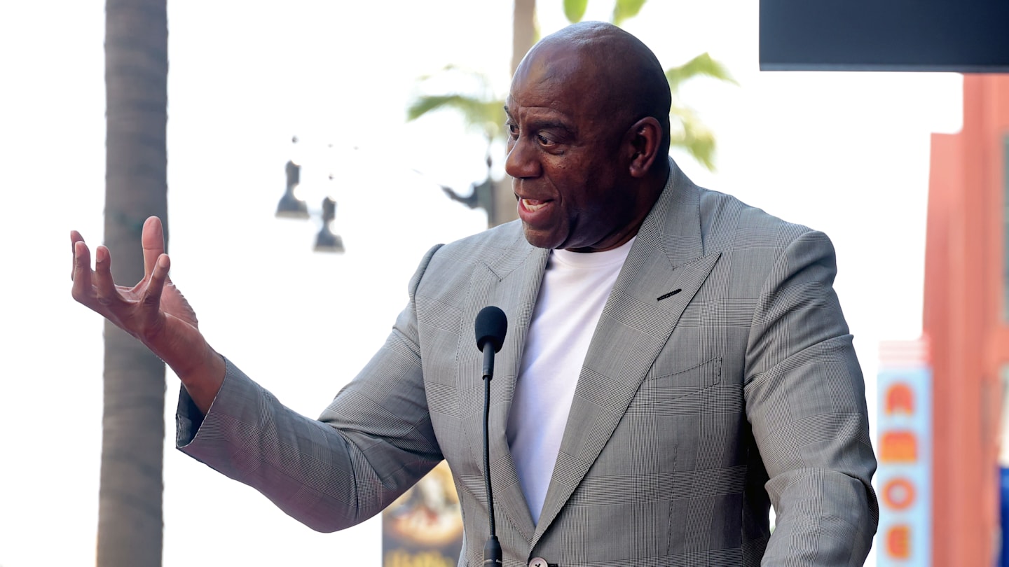 Magic Johnson pays tribute to Jazz legend Frank Layden