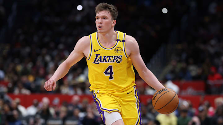 Los Angeles Lakers v Washington Wizards