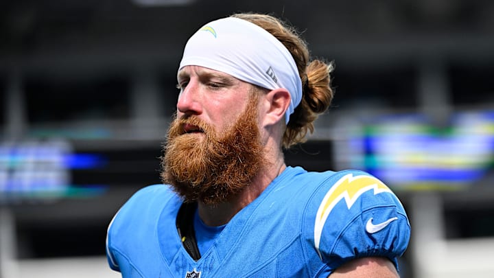 Los Angeles Chargers tight end Hayden Hurst