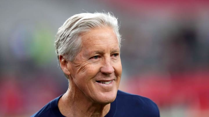 Jan 7, 2024; Glendale, Arizona, USA; Seattle Seahawks head coach Pete Carroll looks on prior to facing the against the Arizona Cardinals at State Farm Stadium. Mandatory Credit: Joe Camporeale-Imagn Images