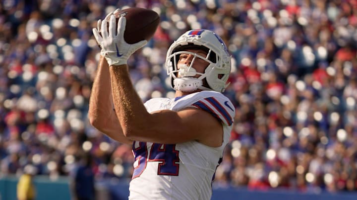 Former Buffalo Bills tight end Zach Davidson signed with the Giants' practice squad.