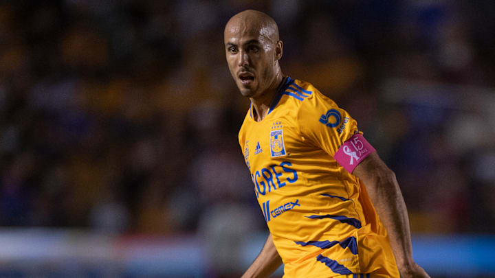 Tigres UANL v Chivas - Torneo Apertura 2021 Liga MX