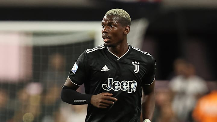 Pogba está fora de combate desde a intertemporada em virtude de um problema no joelho