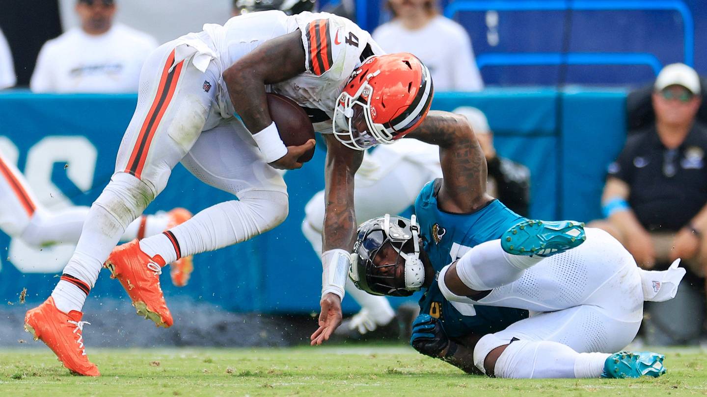 Browns coach Todd Monken defends Deshaun Watson's sloppy performance, saying he didn't see tentativeness; Watson threw for 205 yards with a TD, interception, and fumble