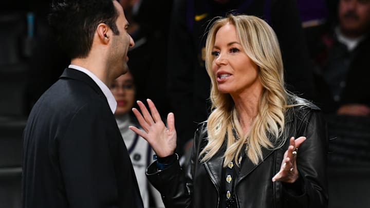 Jeanie Buss