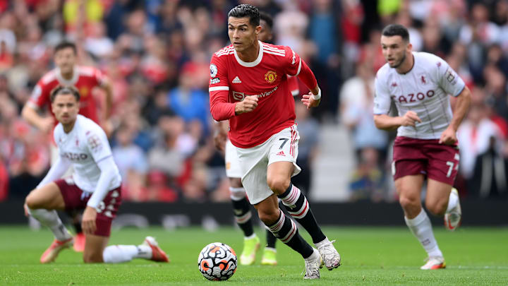 Manchester United e Aston Villa se enfrentam pela Copa da Inglaterra.