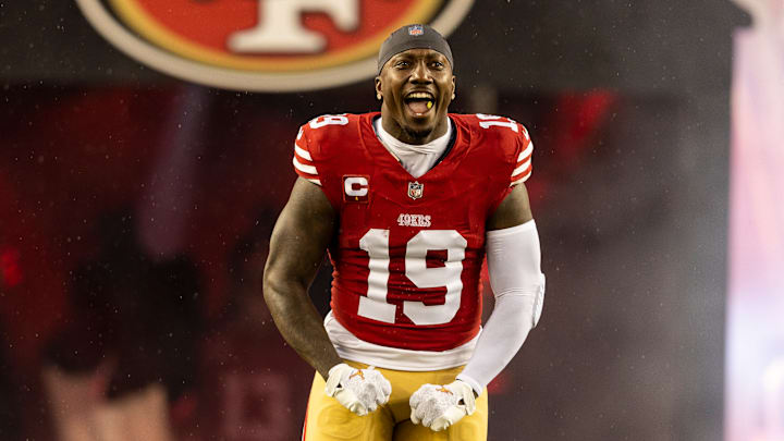 San Francisco 49ers wide receiver Deebo Samuel (19)