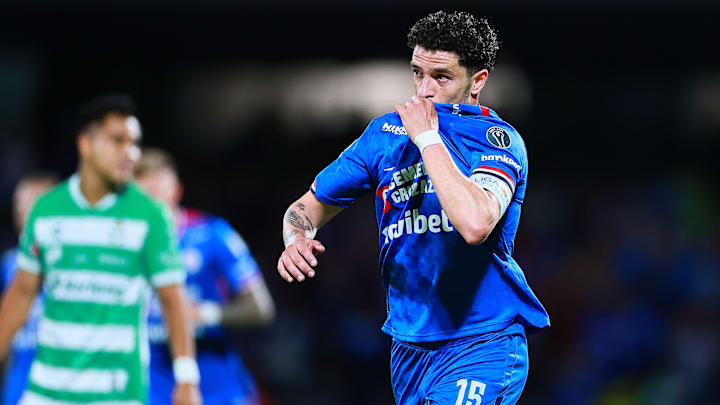 El capitán uruguayo Ignacio Rivero celebra su gol contra Santos Laguna El capitán uruguayo Ignacio Rivero celebra su gol contra Santos Laguna