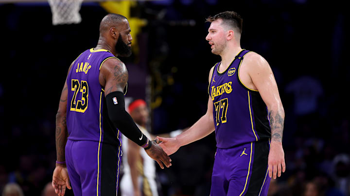 Pese a las presencias de LeBron James y Luka Doncic, los Lakers cayeron en la primera ronda de los playoffs
