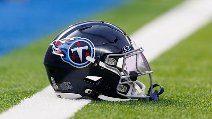 Tennessee Titans v Los Angeles Chargers