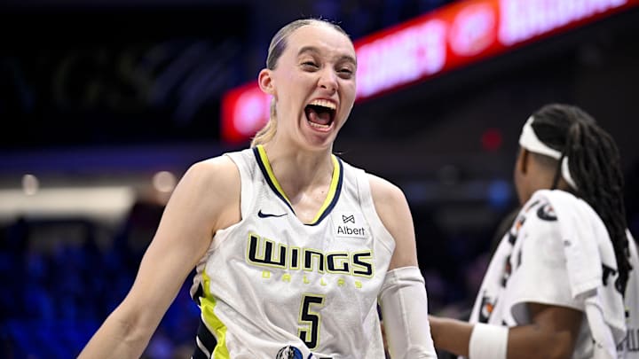 Sep 11, 2025; Arlington, Texas, USA; Dallas Wings guard Paige Bueckers (5) celebrates after the game against the Phoenix Mercury at College Park Center. Mandatory Credit: Jerome Miron-Imagn Images Sep 11, 2025; Arlington, Texas, USA; Dallas Wings guard Paige Bueckers (5) celebrates after the game against the Phoenix Mercury at College Park Center. Mandatory Credit: Jerome Miron-Imagn Images