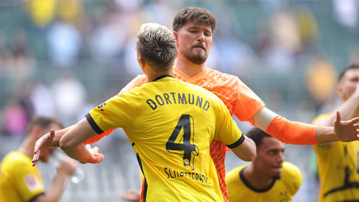 Gregor Kobel, Nico Schlotterbeck