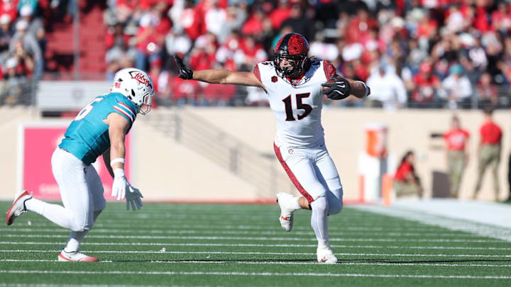 San Diego State Aztecs tight end Jackson Ford (15).