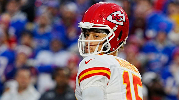 Kansas City's Patrick Mahomes gets ready to throw a pass to a receiver on the left side of the field during first half action against the Kansas City Chiefs in Orchard Park, Nov.17, 2024. Kansas City's Patrick Mahomes gets ready to throw a pass to a receiver on the left side of the field during first half action against the Kansas City Chiefs in Orchard Park, Nov.17, 2024.