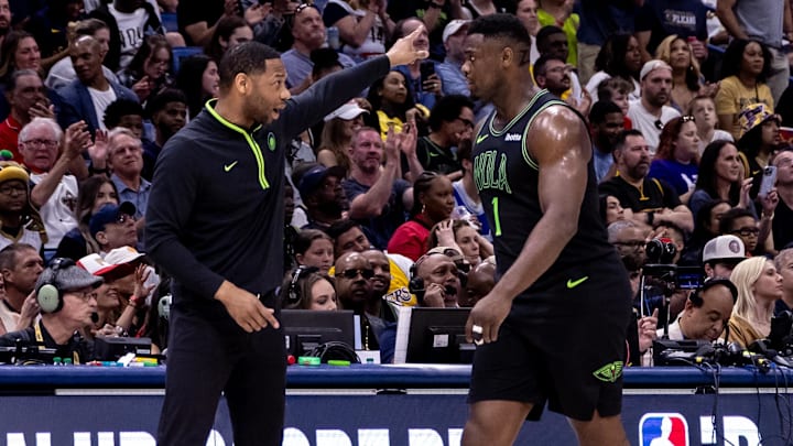 Apr 14, 2024; New Orleans, Louisiana, USA; New Orleans Pelicans head coach Willie Green gives direction to forward Zion Williamson (1) on a time out against the Los Angeles Lakers during the first half at Smoothie King Center. Mandatory Credit: Stephen Lew-Imagn Images Apr 14, 2024; New Orleans, Louisiana, USA; New Orleans Pelicans head coach Willie Green gives direction to forward Zion Williamson (1) on a time out against the Los Angeles Lakers during the first half at Smoothie King Center. Mandatory Credit: Stephen Lew-Imagn Images