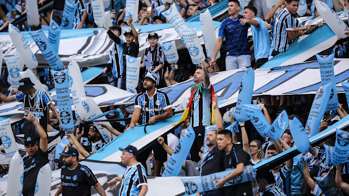 Torcida teve dificuldades na relação com administração do estádio Torcida teve dificuldades na relação com administração do estádio