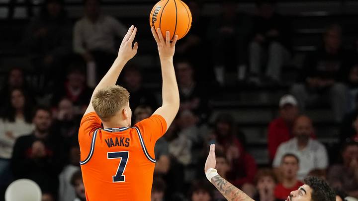 Illinois v Cincinnati Illinois v Cincinnati