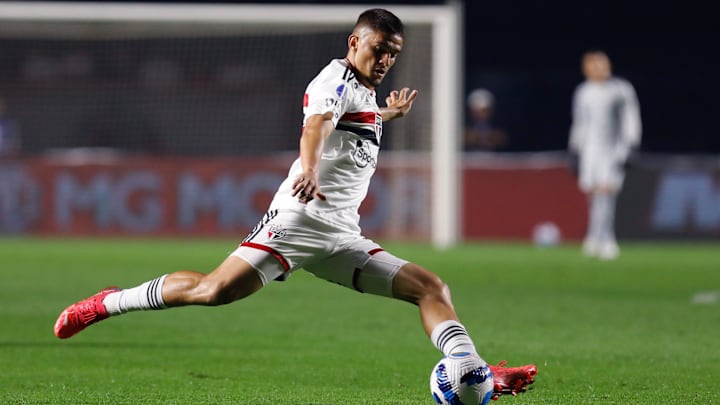 São Paulo não descarta vender Pablo Maia, mas pede alto. 