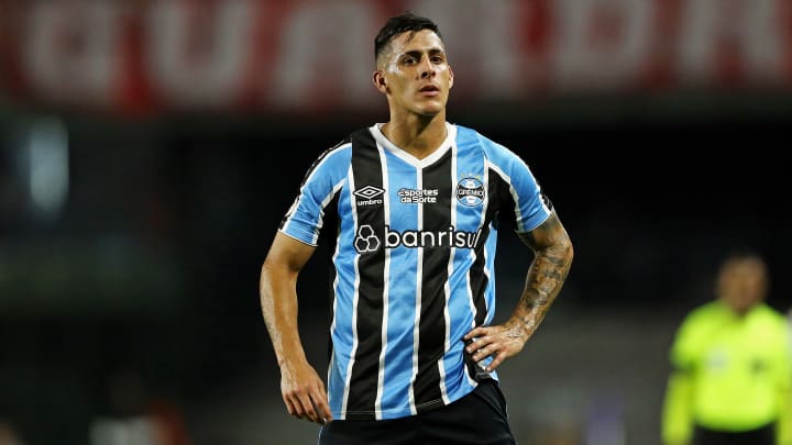 O argentino Cristian Pavón, de 28 anos, tem 30 jogos pelo Grêmio, sendo 23 como titular