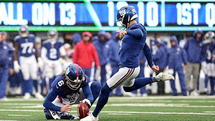 New York Jets v New York Giants