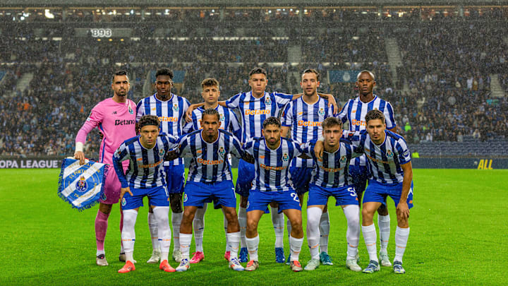 FC Porto players pose for a team photo before the UEFA...