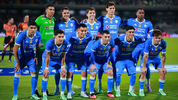 El once titular de Cruz Azul contra Pumas en la jornada pasada