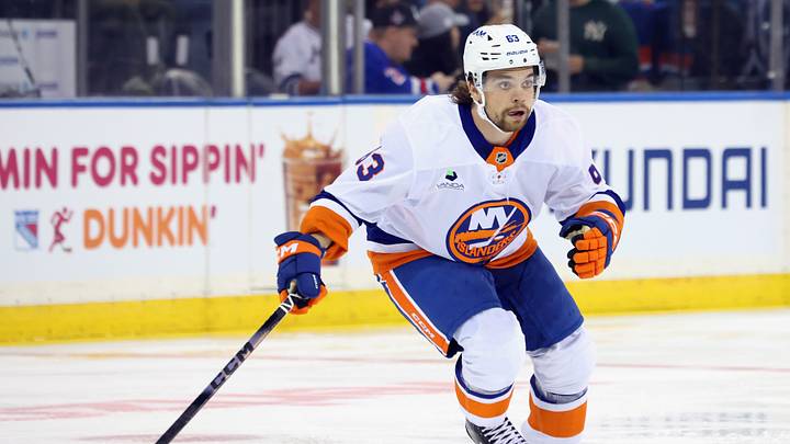 New York Islanders v New York Rangers New York Islanders v New York Rangers
