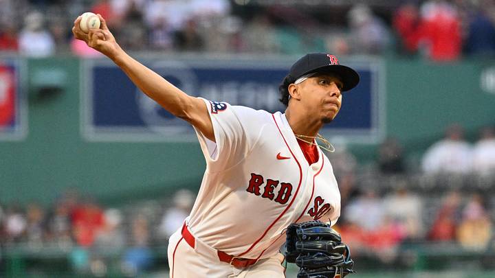 Sep 1, 2026; Boston, Massachusetts, USA; Boston Red Sox starting pitcher Jedixson Paez (65) pitches against the Seattle Mariners during the first inning at Fenway Park. Mandatory Credit: Eric Canha-Imagn Images Sep 1, 2026; Boston, Massachusetts, USA; Boston Red Sox starting pitcher Jedixson Paez (65) pitches against the Seattle Mariners during the first inning at Fenway Park. Mandatory Credit: Eric Canha-Imagn Images