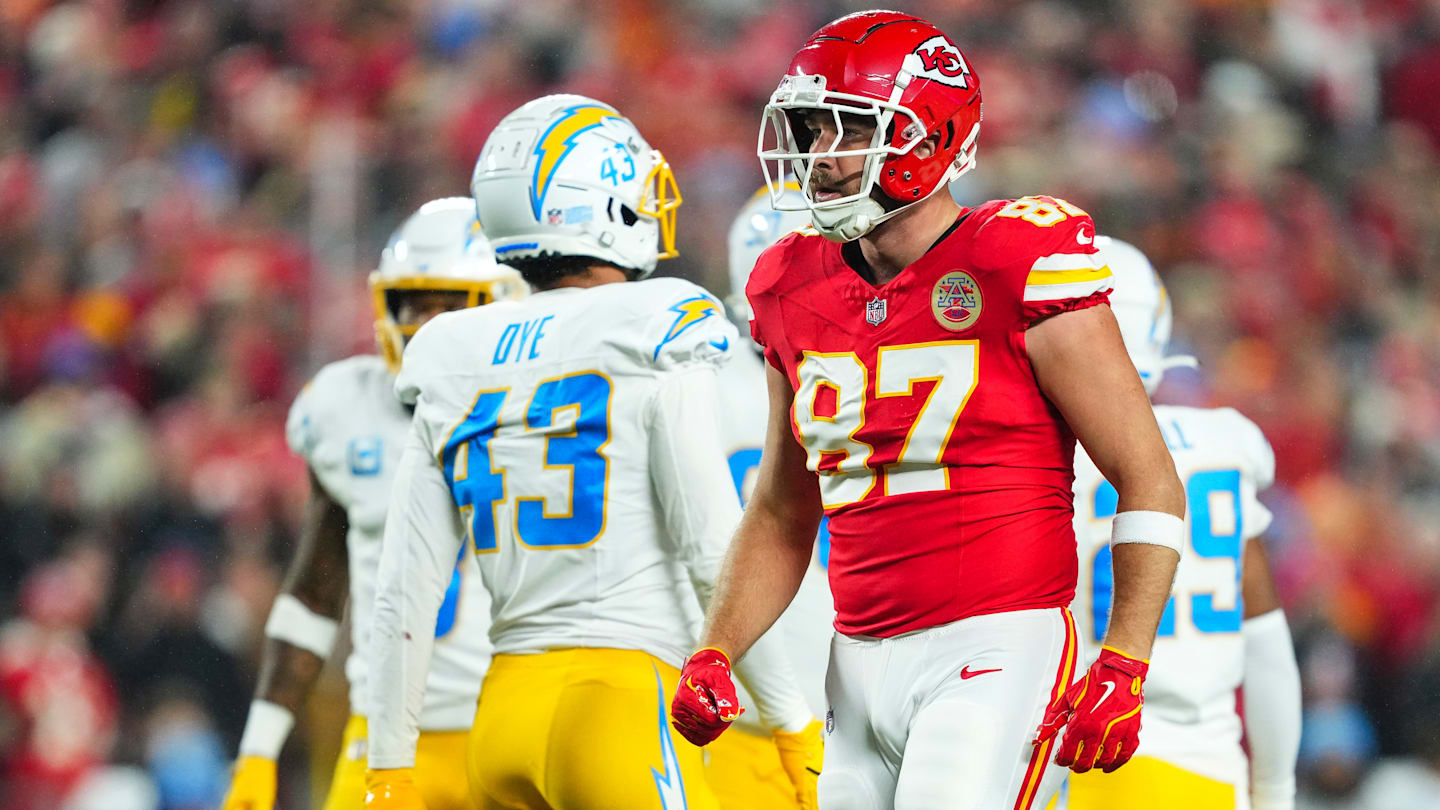 Chargers brutally roast Cowboys, Chiefs, and several 2025 opponents