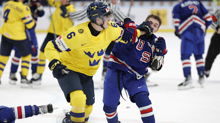 IHOCKEY-JUNIOR-USA-SWE