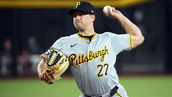 Jul 27, 2024; Phoenix, Arizona, USA; Pittsburgh Pirates pitcher Marco Gonzales (27) pitches against the Arizona Diamondbacks during the first inning at Chase Field. Mandatory Credit: Joe Camporeale-Imagn Images Jul 27, 2024; Phoenix, Arizona, USA; Pittsburgh Pirates pitcher Marco Gonzales (27) pitches against the Arizona Diamondbacks during the first inning at Chase Field. Mandatory Credit: Joe Camporeale-Imagn Images