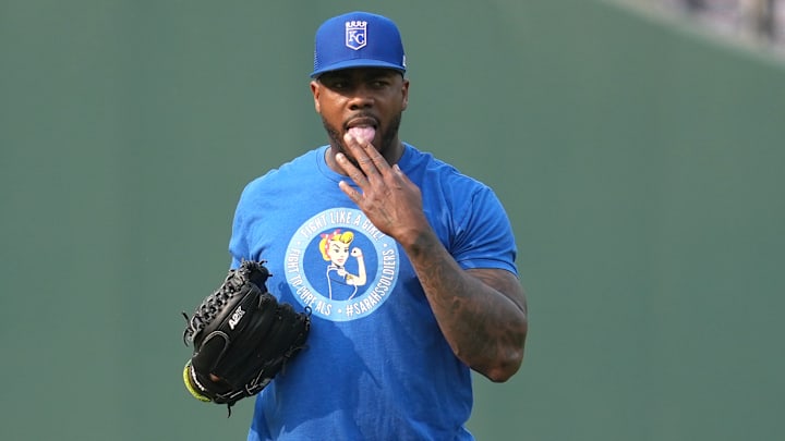 Kansas City escucha ofertas por Aroldis Chapman 