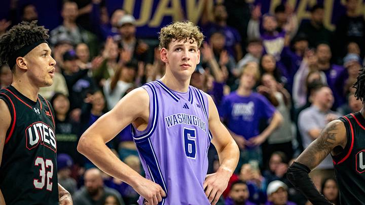 Hannes Steinbach takes a moment to regroup against Utah. Hannes Steinbach takes a moment to regroup against Utah.