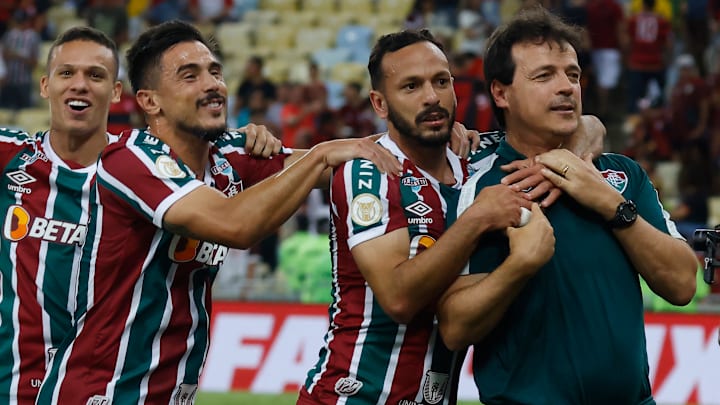 Fernando Diniz tem renovação de contrato encaminhada