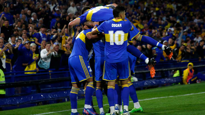 Boca Juniors v Velez - Liga Profesional 2022